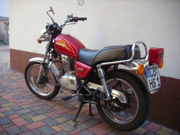 Suzuki GN125 Klasse A1